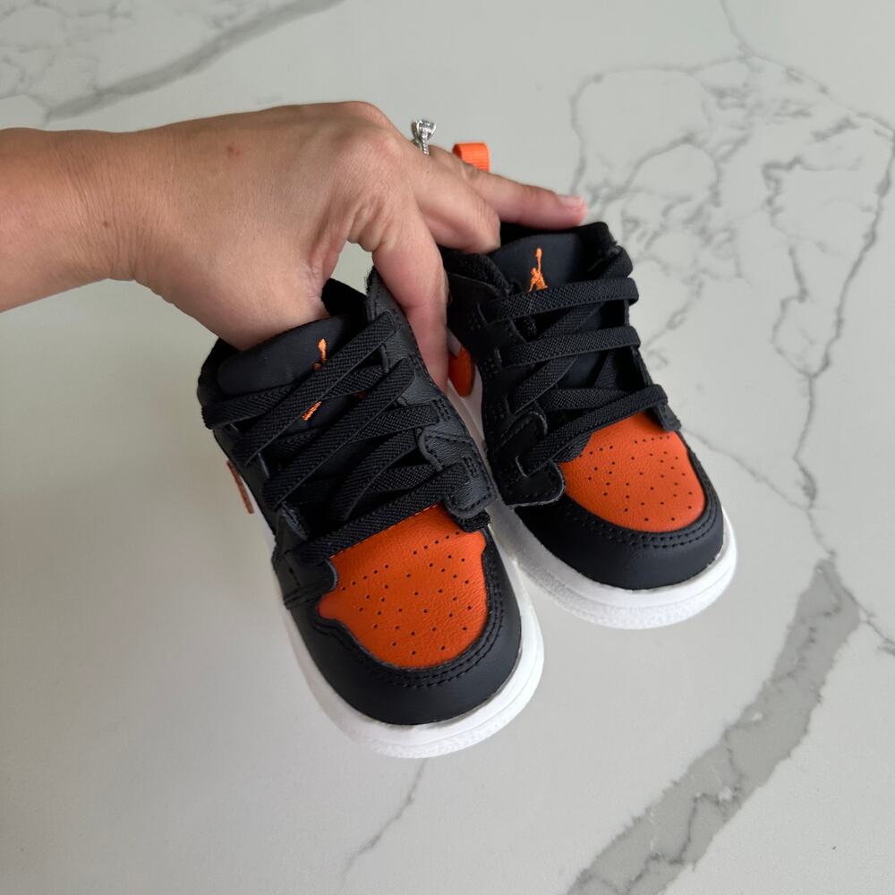 NWOB NIKE Jordan AJ 1 Low Alt Boys' Toddler Explore Jordan Size 6C - Picture 4 of 6